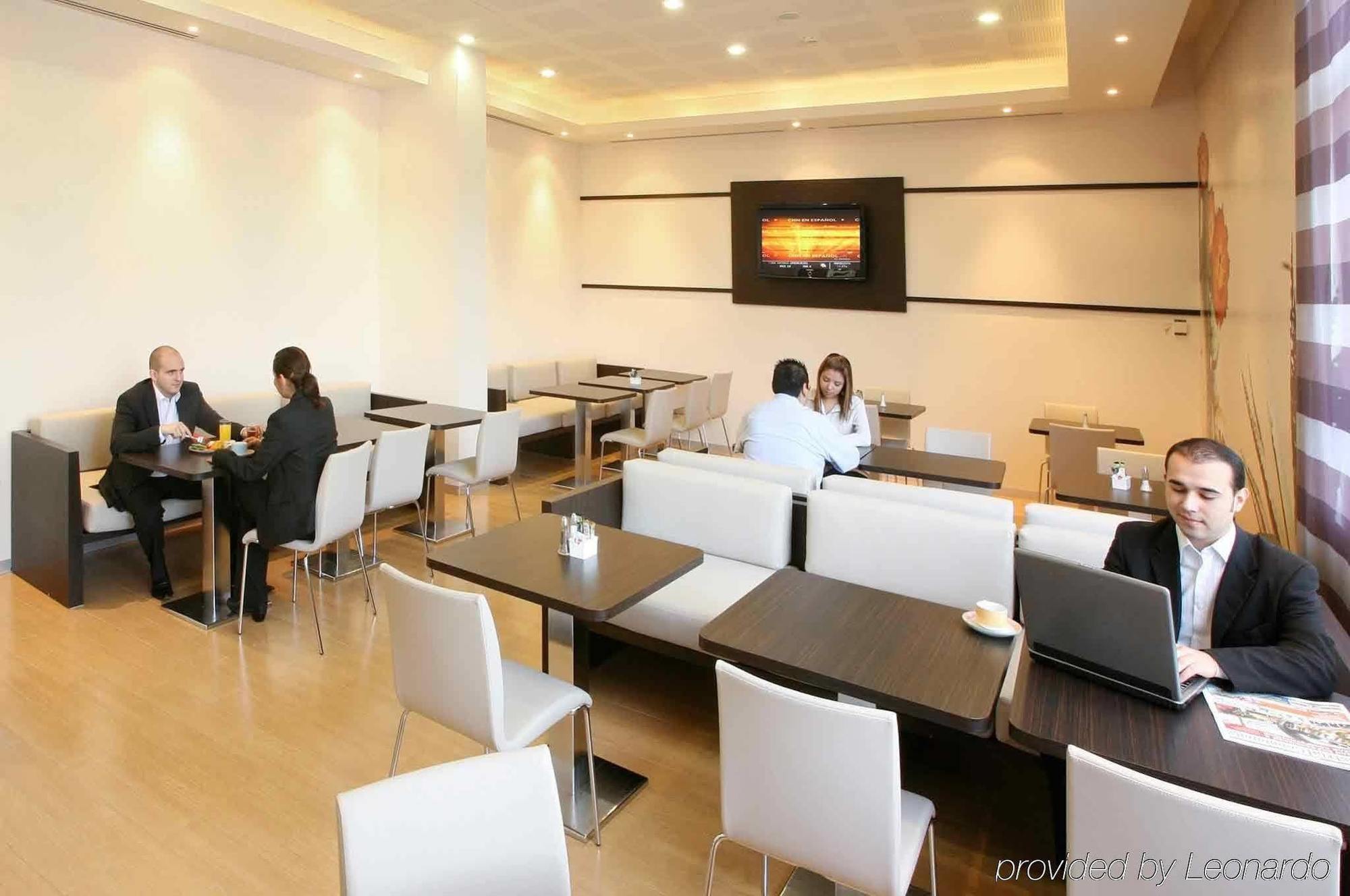 Ibis Monterrey Valle San Pedro Garza García Exterior foto